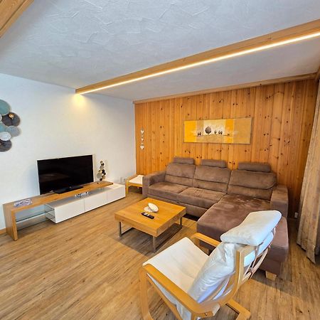 Ferienhaus Adonis Saas-Grund Luaran gambar