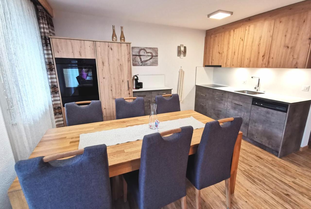Ferienhaus Adonis Saas-Grund Luaran gambar